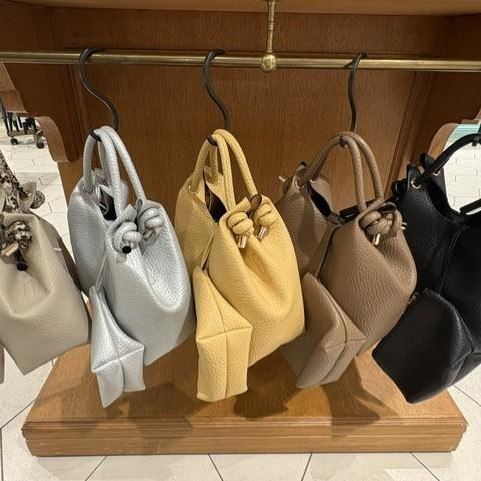 【新作入荷】ポーチ付き2wayバッグ