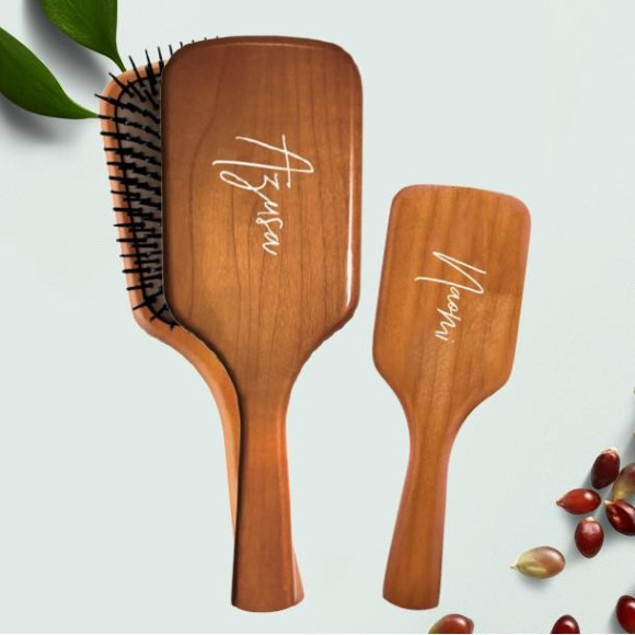 AVEDAパドルブラシお名前入れ