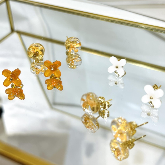  【 monroe 】金木犀のアクセサリー