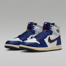 【NIKE　AIR JORDAN 1 RETRO HIGH OG】