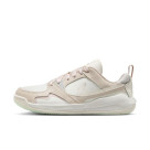 【NIKE　W JORDAN CMFT ERA】