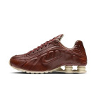 【NIKE SHOX R4】