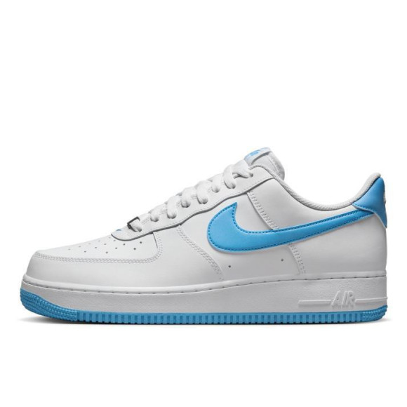【NIKE AIR FORCE 1 '07】