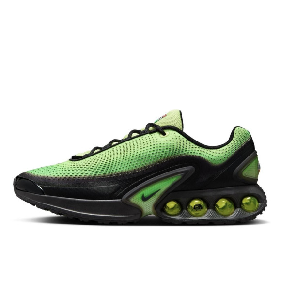 【NIKE　AIRMAX DN AMD】