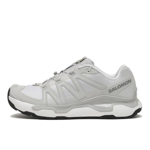 【SALOMON　XC ROAM】