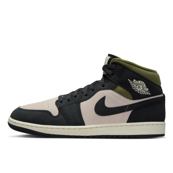 【NIKE AIR JORDAN 1 MID SE】