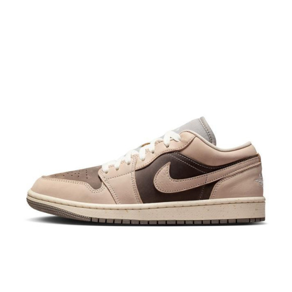 【NIKE  AIR JORDAN 1 LOW SE】