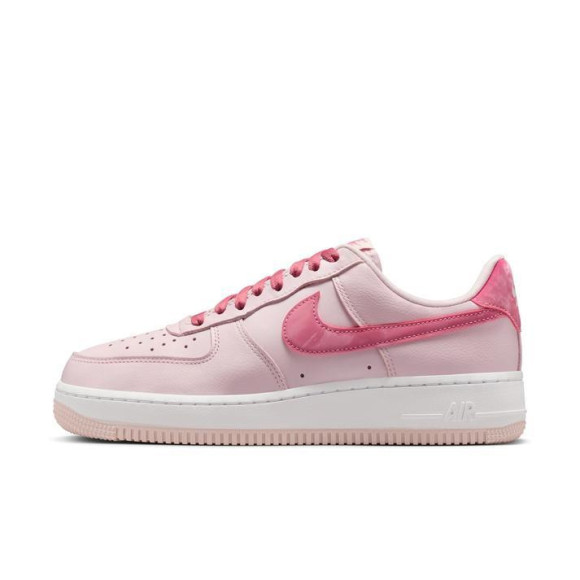 【NIKE W AIR FORCE 1 '07】