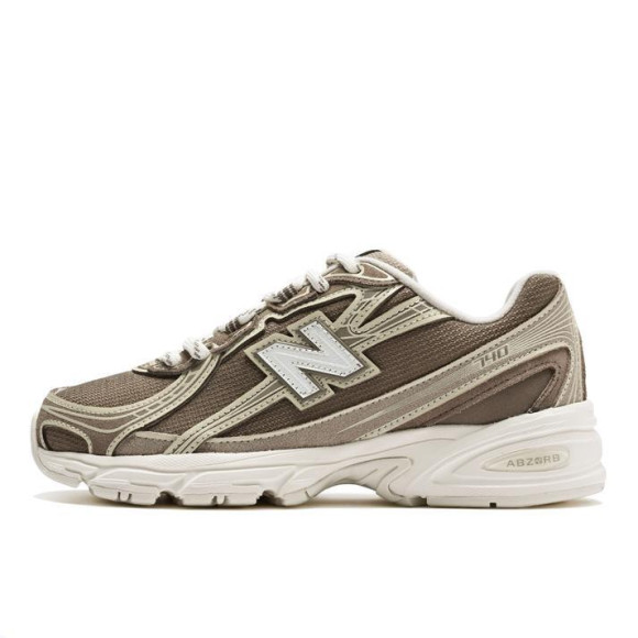 【NEW BALANCE　U740】
