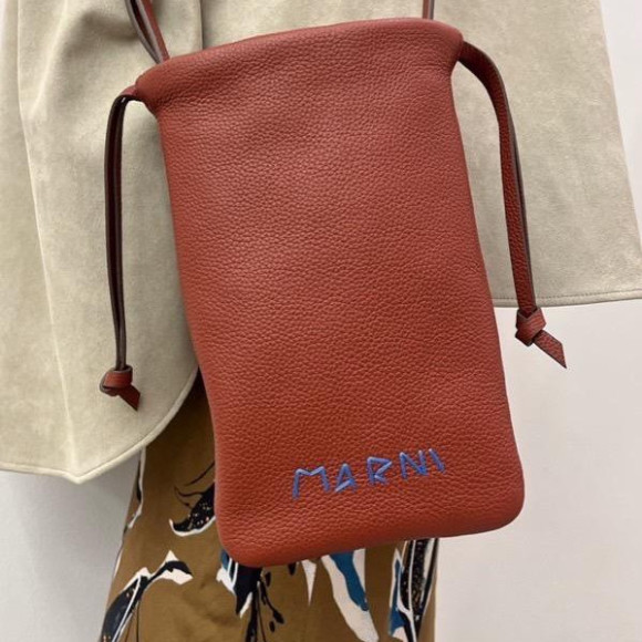 【MARNI】スマホショルダーバッグ
