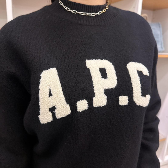 【A.P.C.】LOGO针织衫♡