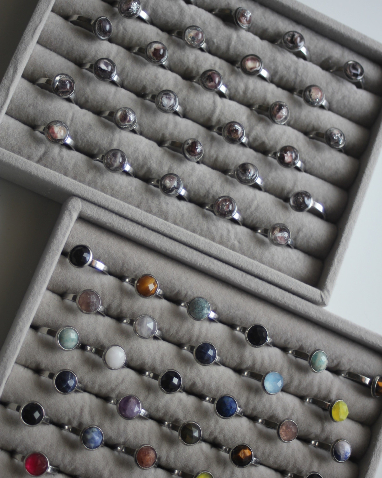 merging three hearts POPUP STORE