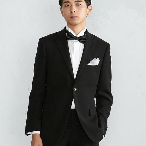 お手入れ簡単な礼服