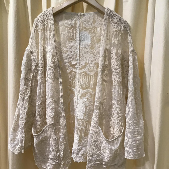 レースアイテム多数入荷︎！