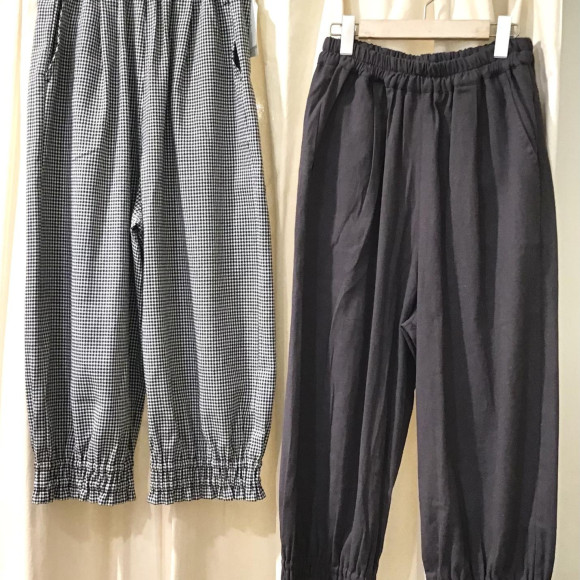 ふっくら裾ゴム入り9分丈パンツ !!
