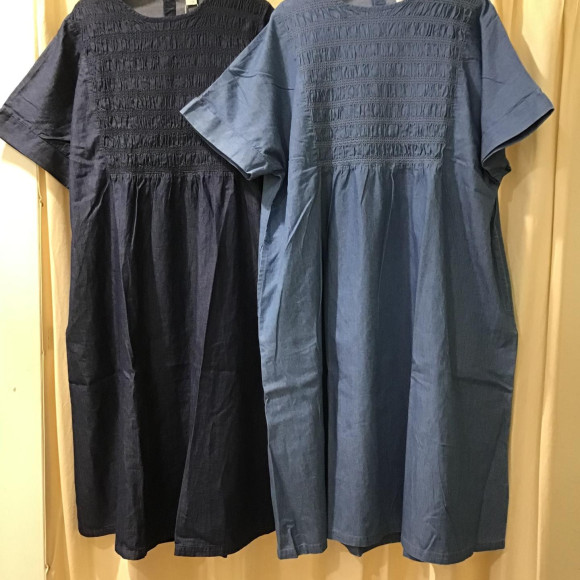 New！デニム スモッキング刺繍ワンピース 