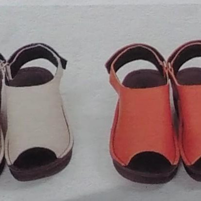                                大好評！！！サンダルのご紹介