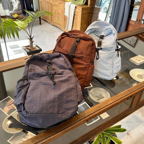 新色入荷のお知らせ【BEAURE】別注ナイロンリュック