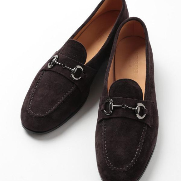 新作タッセルローファー入荷