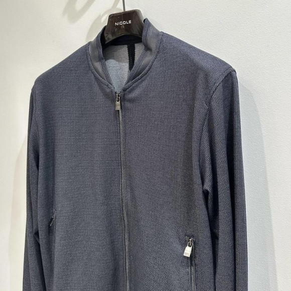 テクニカルドビー クルーネックブルゾン