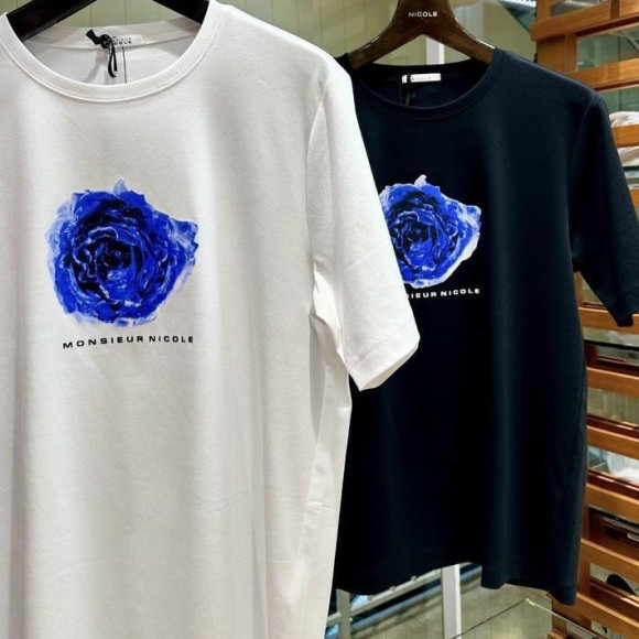 フラワーグラフィック 半袖Tシャツ