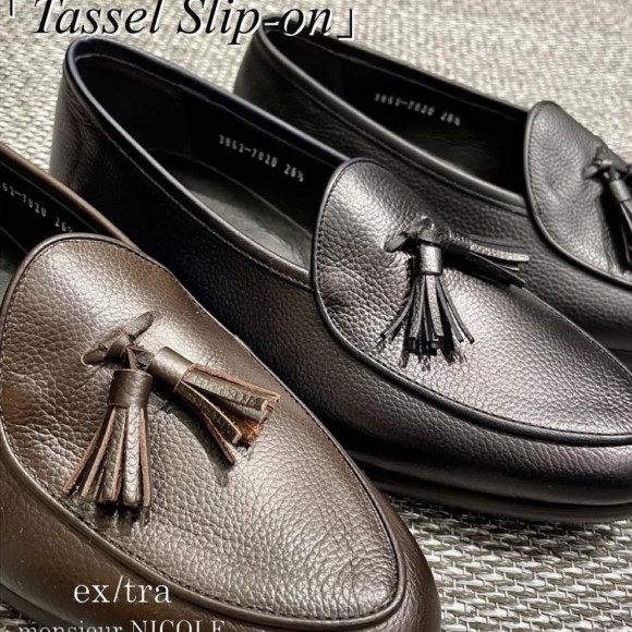 【ex/tra】レザータッセルスリップオン