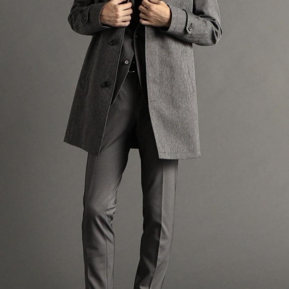 レイヤードライナー付スタンドカラーコート