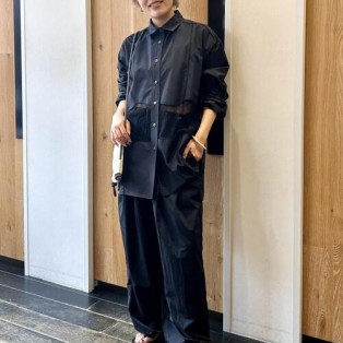 夏でもブラックは様になりますよ...