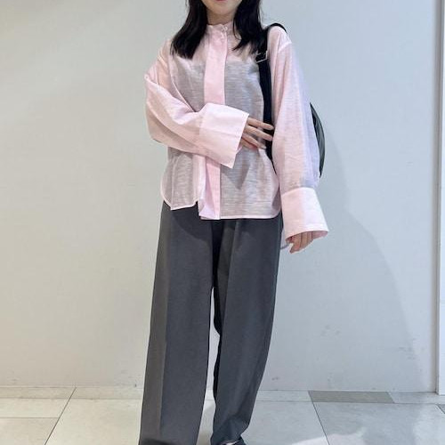 ピンクが絶妙なカラーで可愛いシ...