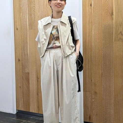 ブラウスにもジレにもなる万能ア...