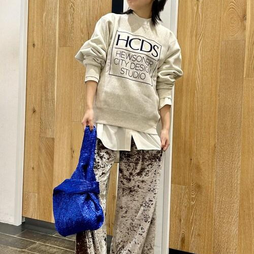 シンプルになりがちなカジュアル...