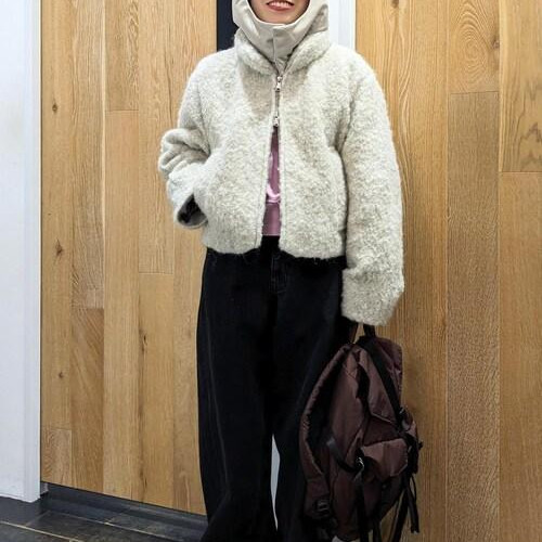 这次介绍的是外套。见...