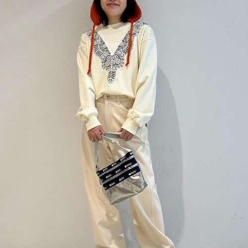 Sweat x stretch pants...