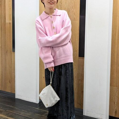 The bright pink attracts your eyes....