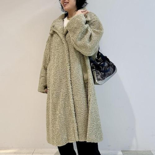 If you wear this, it's warm and atmosphere...