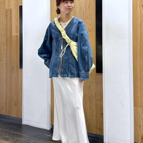 The feminine silhouette is nice....