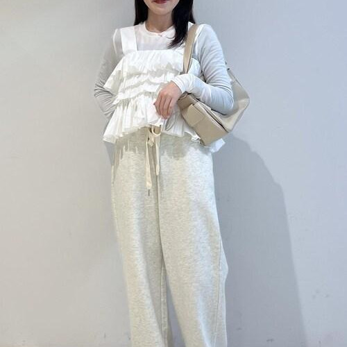 ดีไซน์ระบายสะดุดตา...