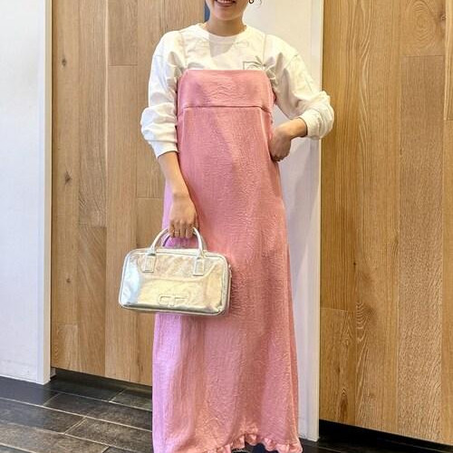 流行粉紅色還是想穿...