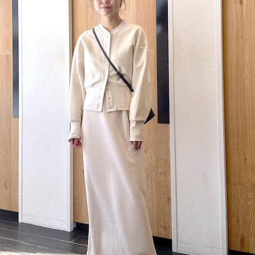 ฉันดีใจที่เสื้อคาร์ดิแกนรวมอยู่ในเซ็ตด้วย...