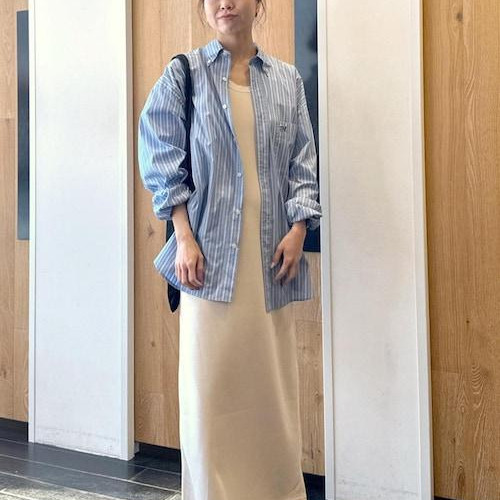 ชุดเดรสสายเดี่ยวทรงคาร์ดิแกน...