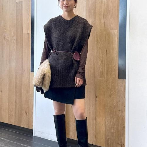 V項鏈的最佳也是短髮...