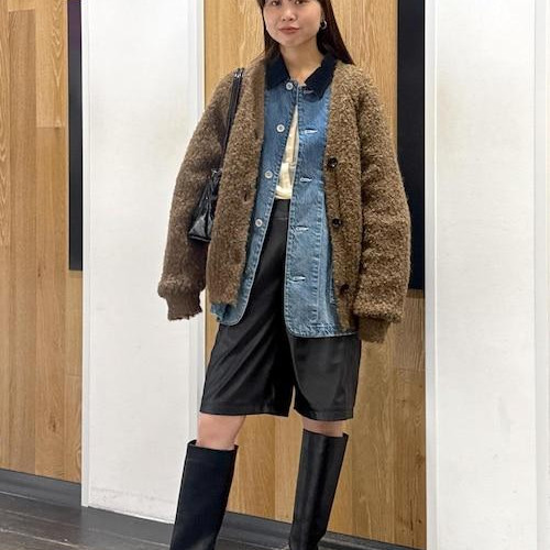 くるくるとした素材感が可愛いモ...