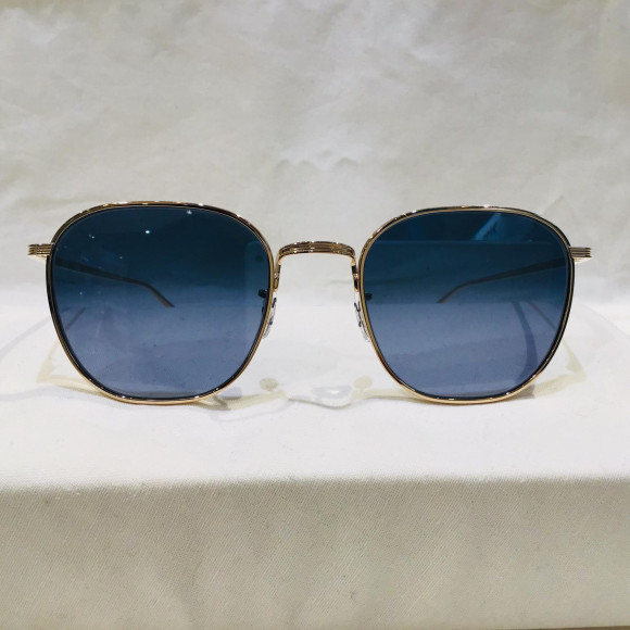 OLIVER PEOPLES ご紹介