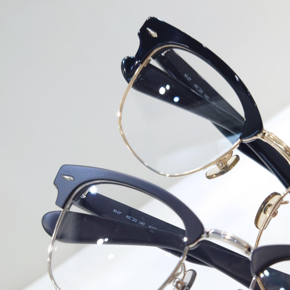 【999.9】クリアでもカラーでも！“M-97”