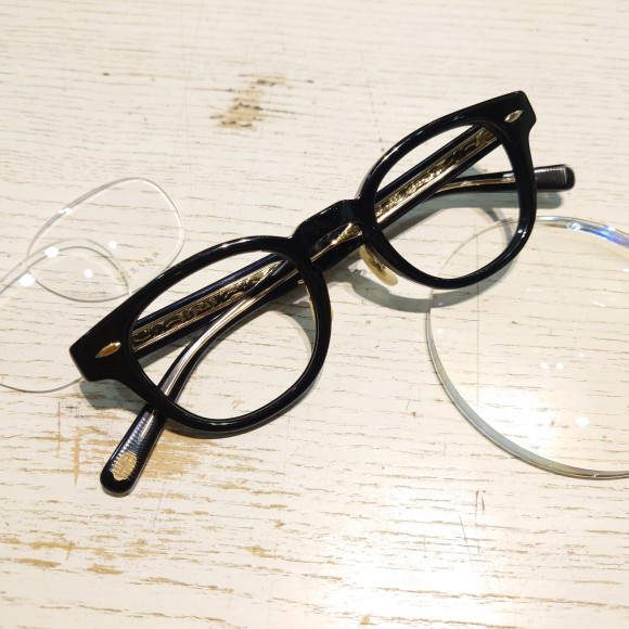 【雑記】防災グッズにメガネも