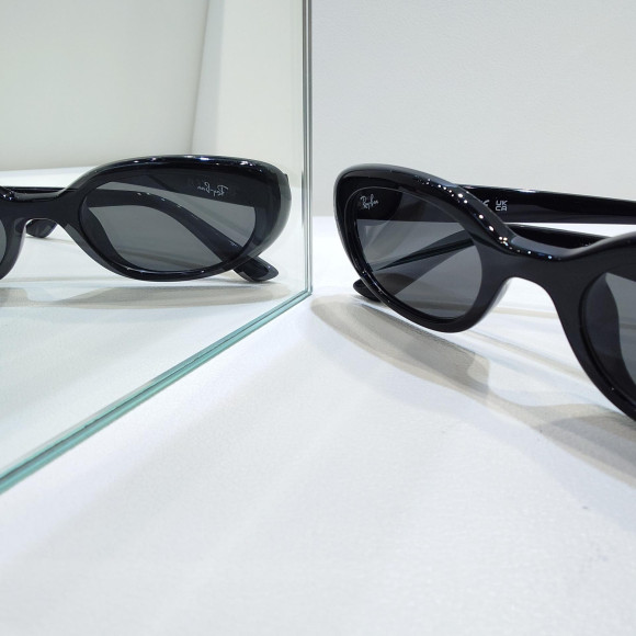 【Ray-Ban】 As an accent! Y2K "S4441D"