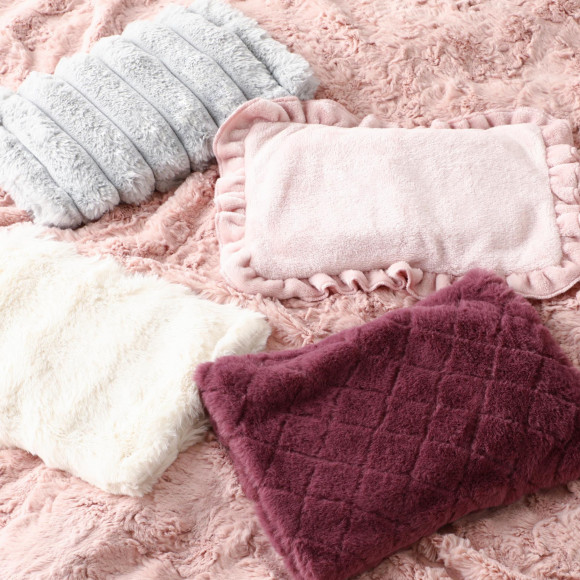 【GIFT】 \Introducing an electric hot water tankpo that is recommended for cold winter sleep♪