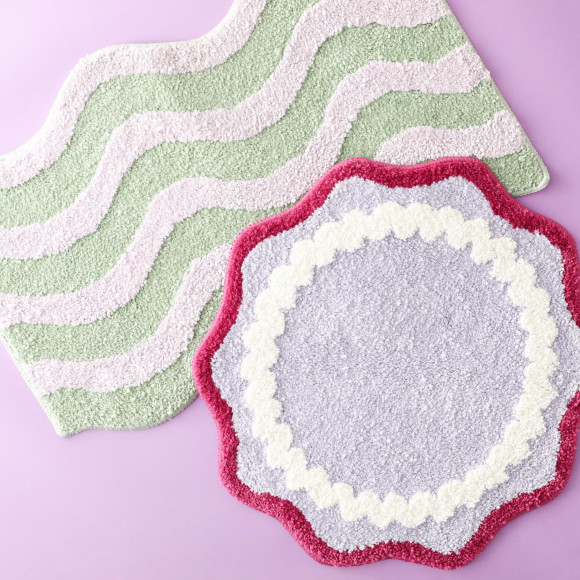 【NEW!】 Introducing the transformative mat that colors the feet of the room♥