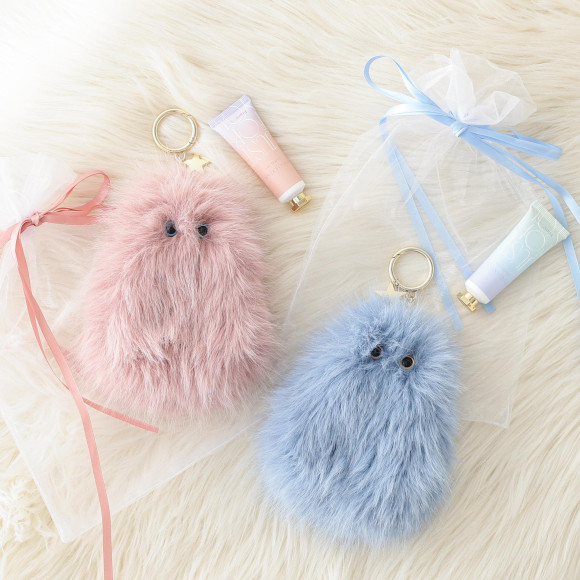 【NEW】モフモフしていて愛らしい♡キャラクターチャームとハンドクリームのギフトセット！！