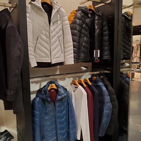 数量限定レザーダウン